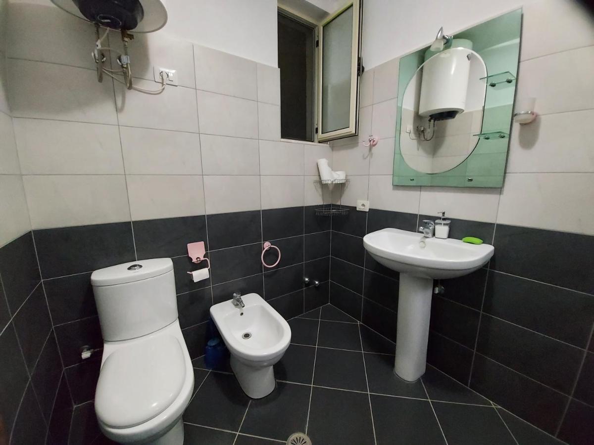 Hotel Kalemi Corovode Luaran gambar