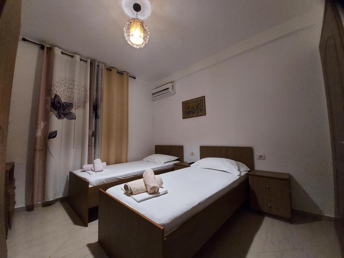 Hotel Kalemi Corovode Luaran gambar